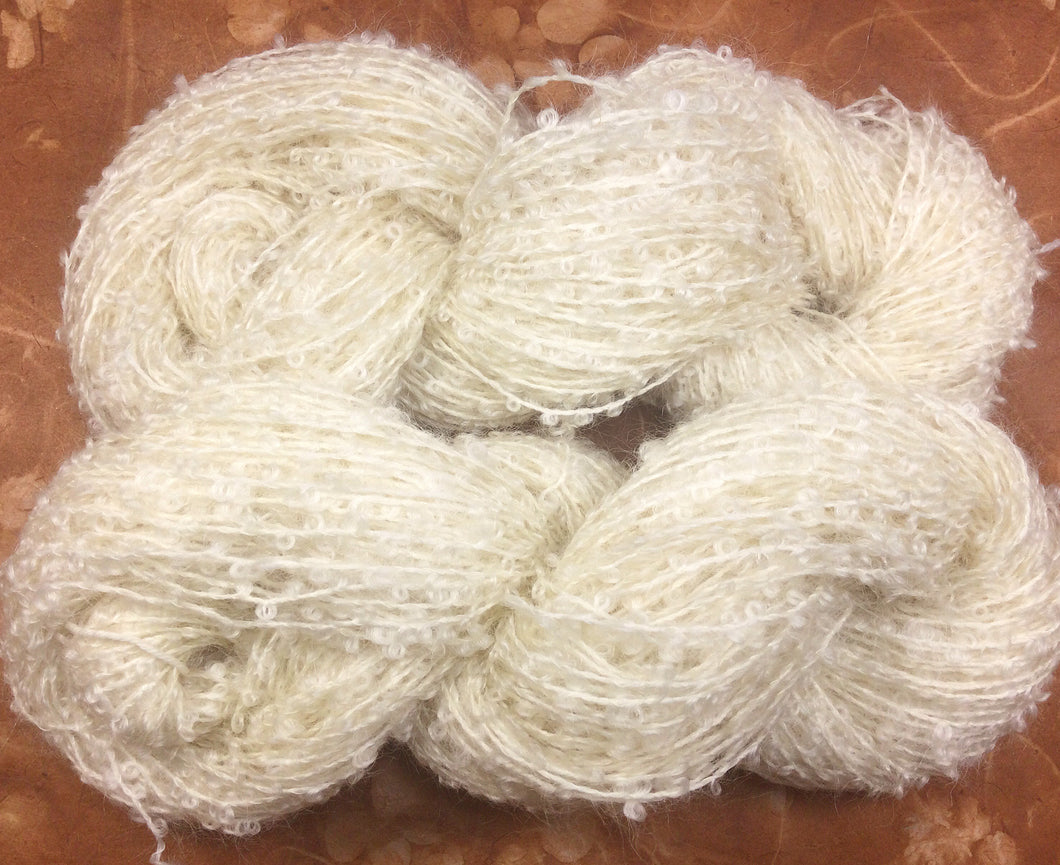 Mohair Boucle Yarn 125 yds Natural – Sweet Horse Design Co
